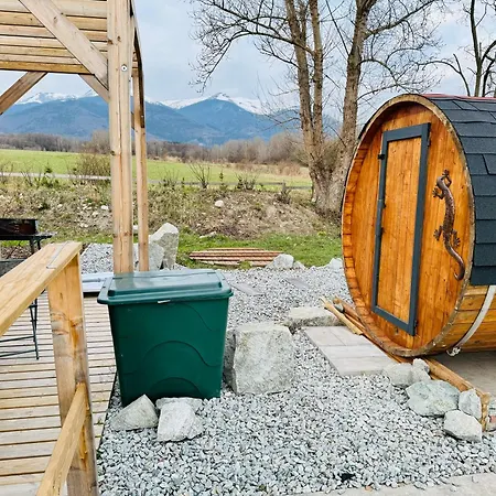Tiny House With Mountain Views 아파트 Turany