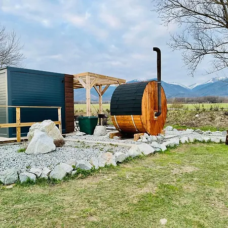Tiny House With Mountain Views * Turany