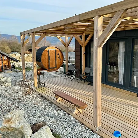 Tiny House With Mountain Views 公寓 *