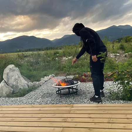 Tiny House With Mountain Views * Turany