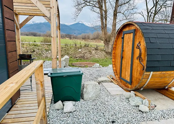 Tiny House With Mountain Views דירה Turany