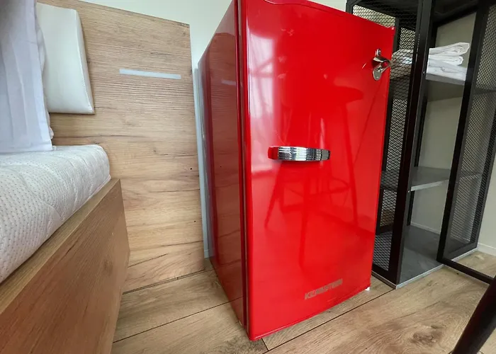 דירה Tiny House With Mountain Views