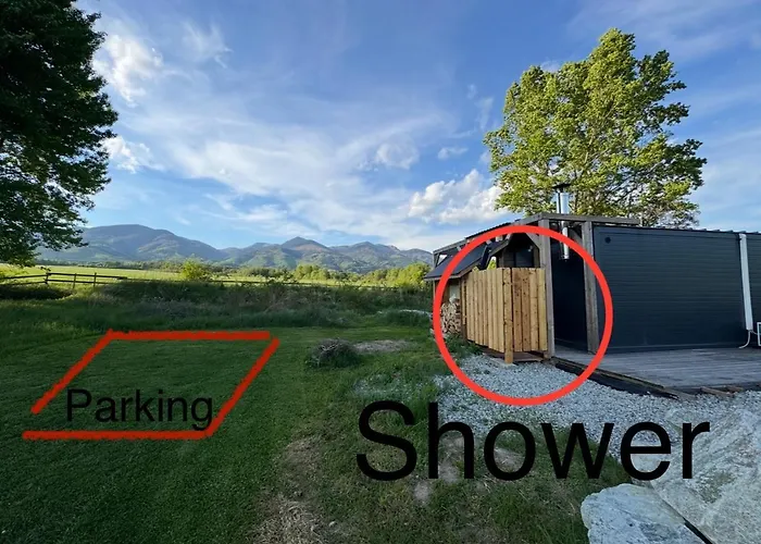 Tiny House With Mountain Views דירה *